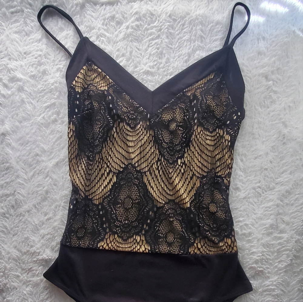 Black & Nude Scalloped Lace Bodysuit